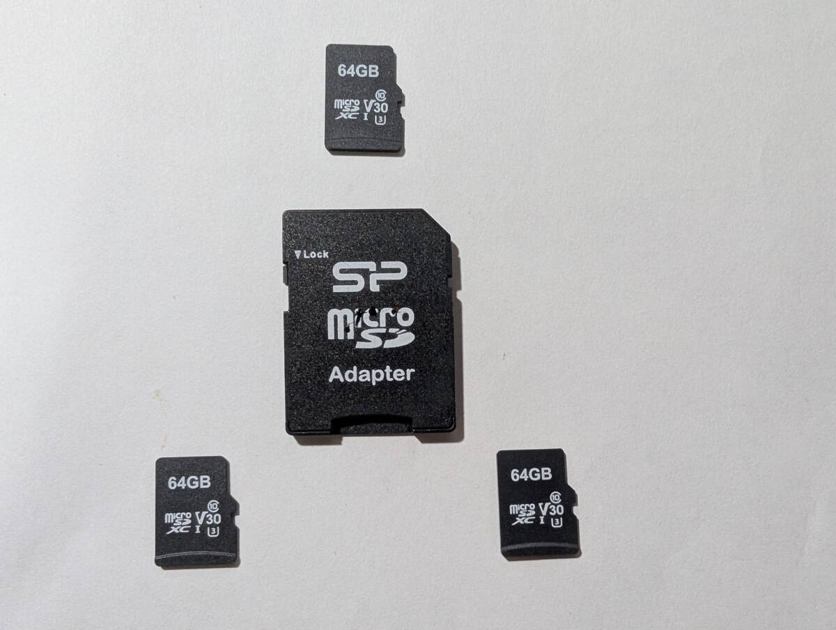 マイクロSDカード 中古品 64GB 3枚 フォーマット済み アダプター1個付拍卖