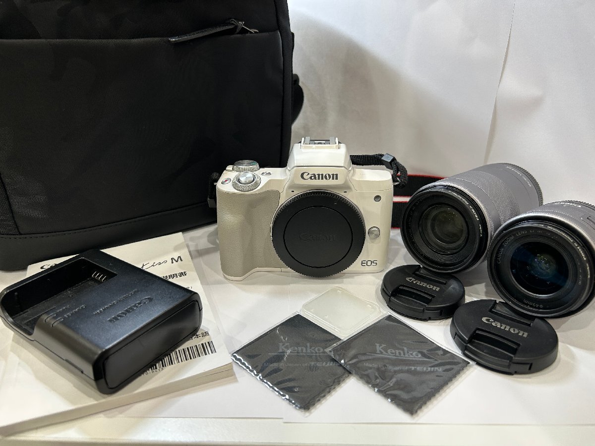 【242_23899】Canon EOS Kiss M2 ホワイト ボディ 交換レンズ付き ※動作確認済み 説明書付き バッテリーあり 充電器あり拍卖