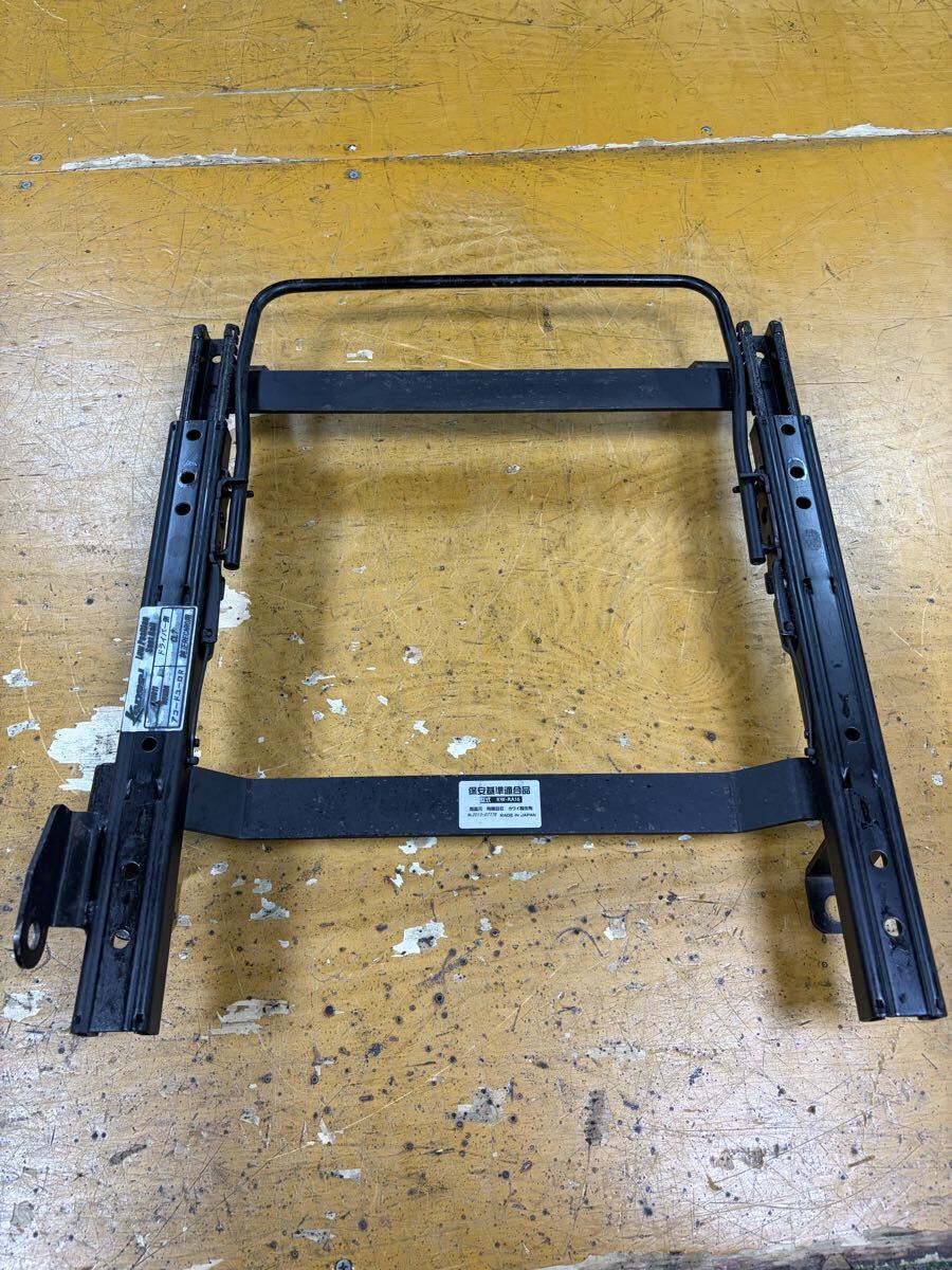 アコード ユーロR CL7 レカロ セミバケ用 シートレール 運転席用 拍卖