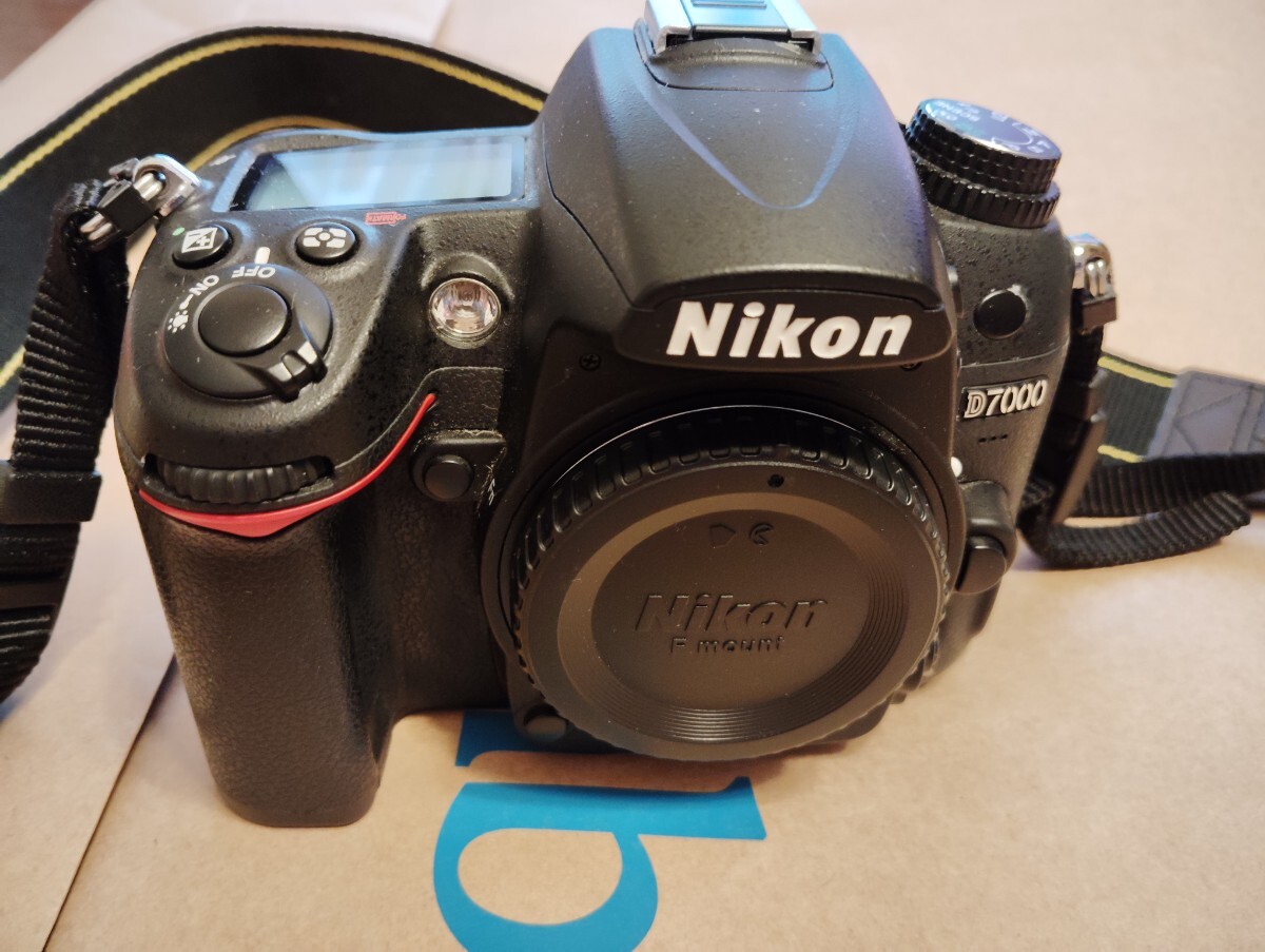 Nikon D7000 ボディ デジタル一眼レフカメラ拍卖