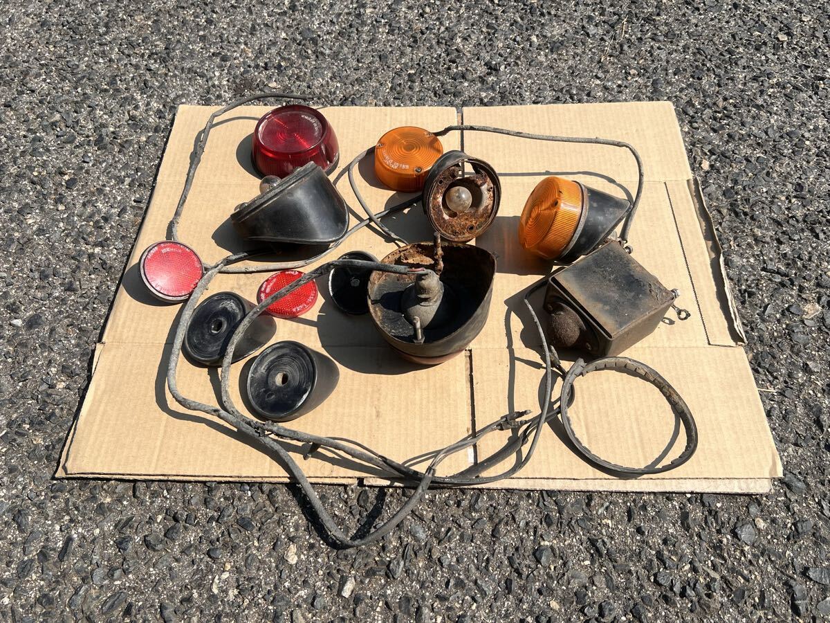 中古品!三菱ジープ(N-J54) 純正リアウインカー、テールランプセット!拍卖