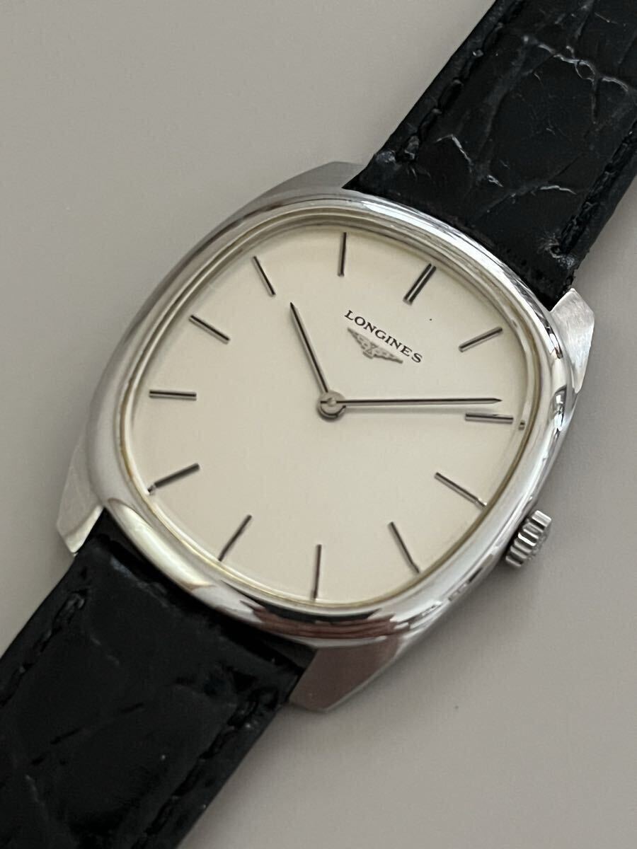 美品!LONGINES 手巻き ラージトノーケース シルバーサテンダイヤル 2針ドレスウォッチ ヴィンテージウォッチメンズ 動作確認済拍卖