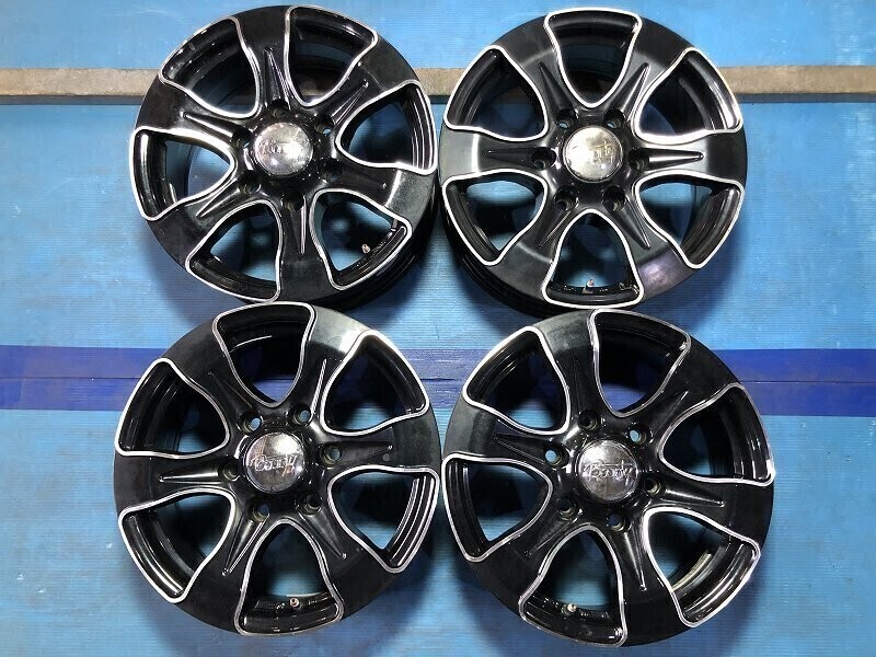 (W8E137M)16x6.5J Baunty オフセット37 6穴 PCD139.7 ハブ約110 16インチ +37 黒 ブラック ハイエース拍卖