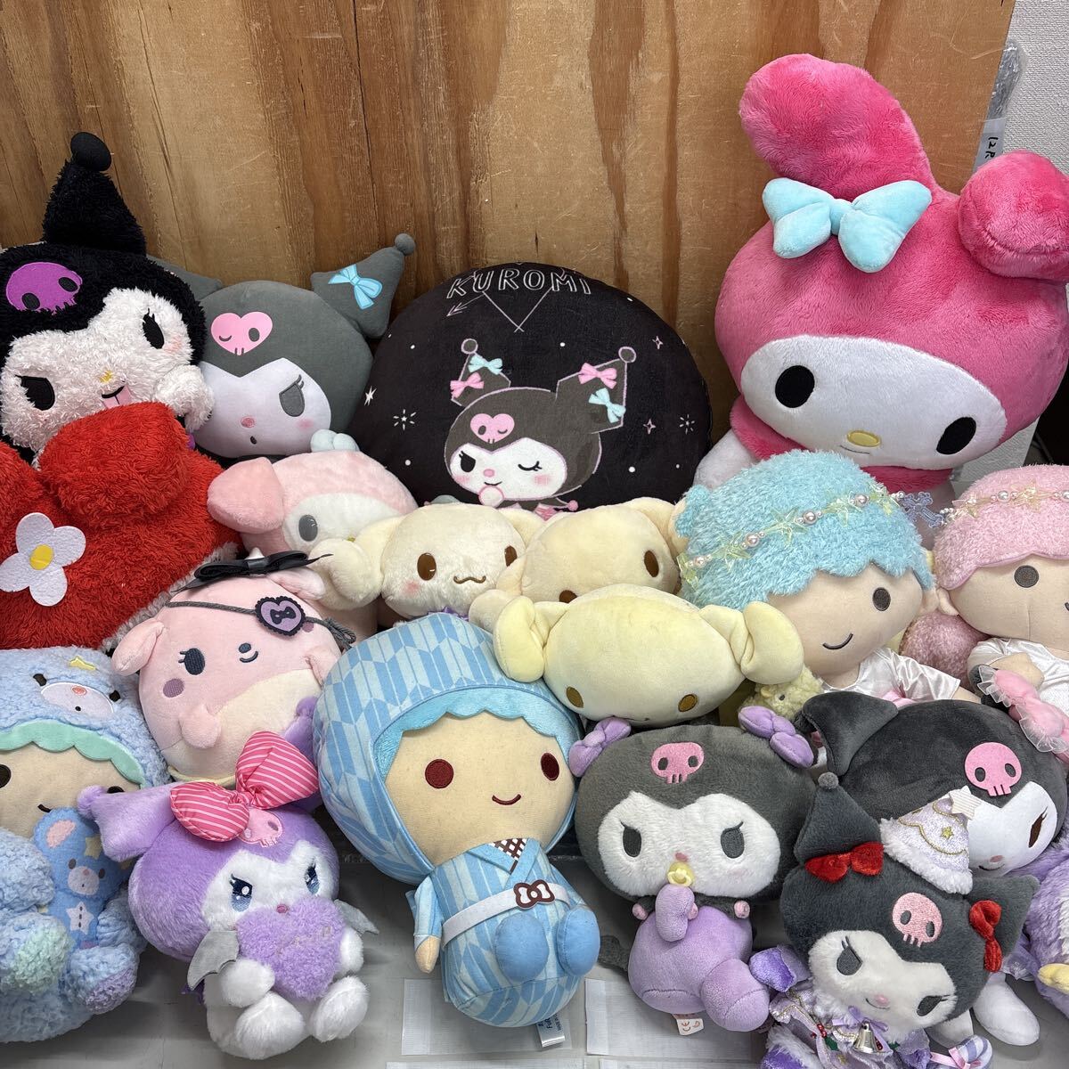 (30) サンリオ ぬいぐるみ マスコット クロミ マイメロ キキララ など 大量 まとめて拍卖