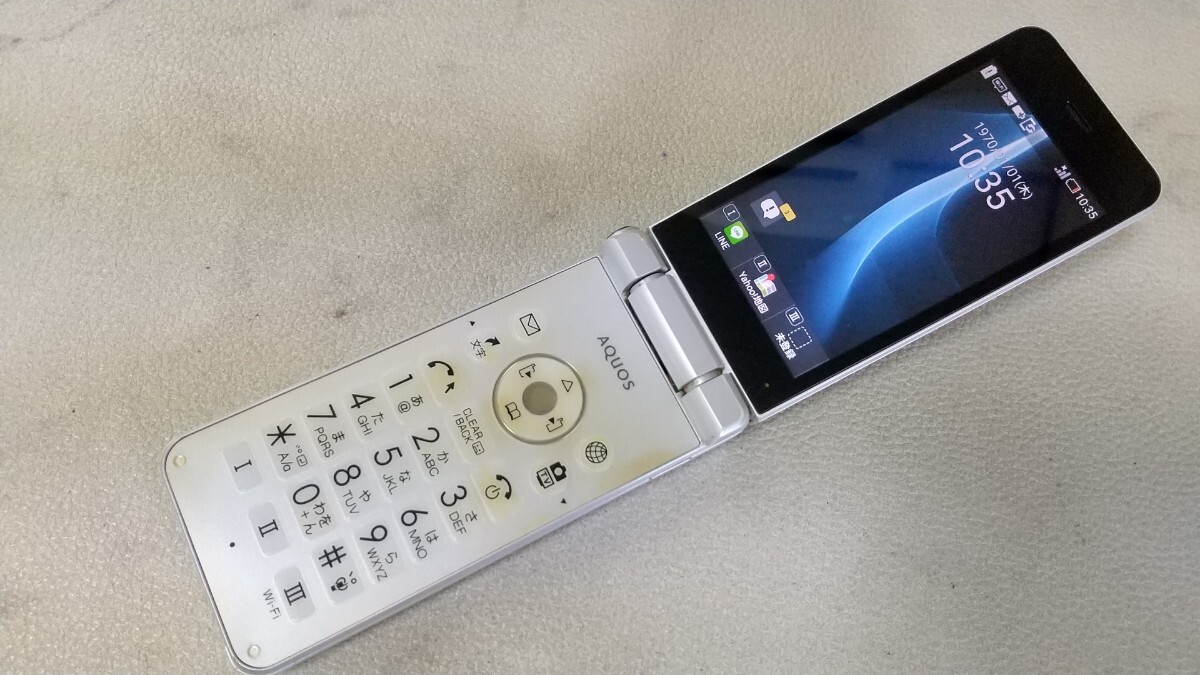 S6015 Softbank SIMフリー AQUOSケータイ2 601SH SHARP 4Gガラホ 簡易確認&簡易清掃&初期化OK 判定○ Webにてロック解除手続受付済み拍卖