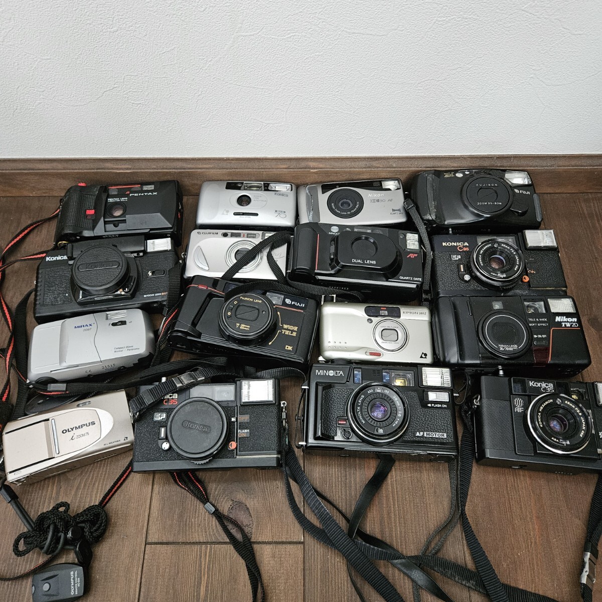 ジャンク フィルムカメラ 16台 まとめ KONICA C35 MINOLTA HI-MATIC NIKON PENTAX FUJI コンパクト 動作未確認拍卖