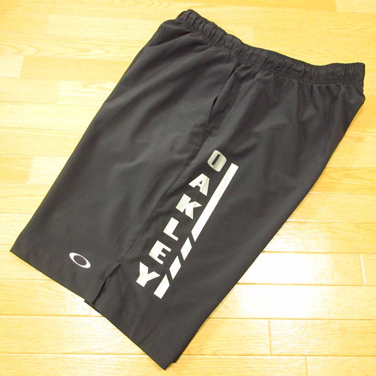 ◎OAKLEY オークリー ハーフパンツ ショートパンツ ショーツ ストレッチ 吸汗 速乾 春夏 メンズ 黒 ブラック 2XL XXLサイズ◆PA7407拍卖