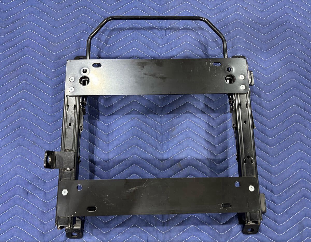 SXE10 アルテッツァ BRIDE ブリッド セミバケット用シートレール 運転席側 アルテッツァ セミバケ拍卖