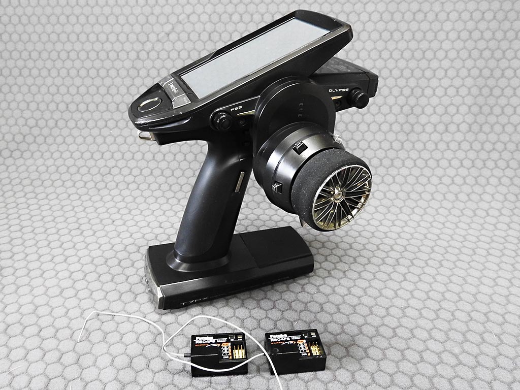 フタバ 7PX送信機&受信機2個 中古品拍卖
