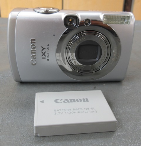 ☆クリックポスト☆Canon IXY DIGITAL 810IS バッテリー付き キャノン コンパクトデジタルカメラ イクシーデジタル拍卖