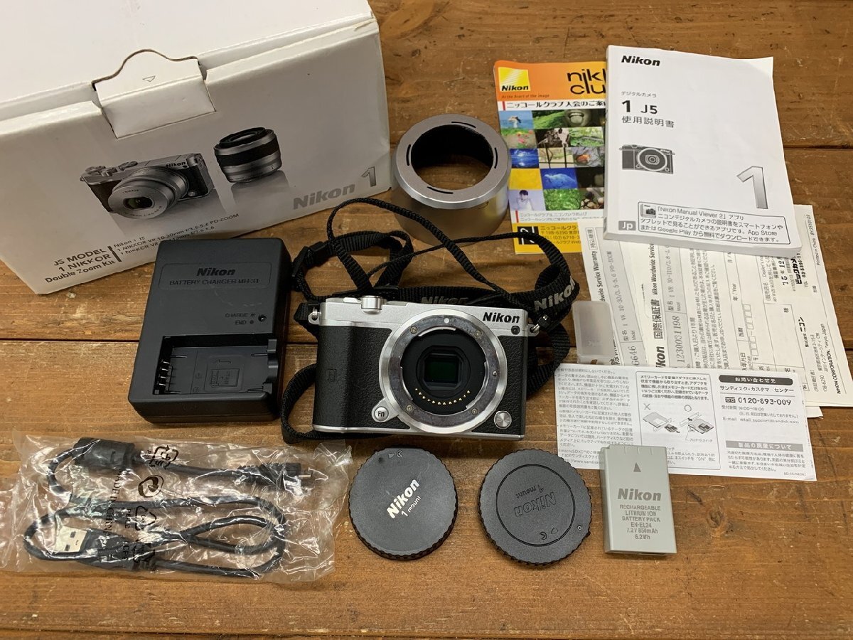 【TA-1324】1円 Nikon ニコン 1 J5 ボディ ミラーレス 一眼カメラ バッテリー 外箱付き 現状品 同梱可 東京引取可【千円市場】拍卖
