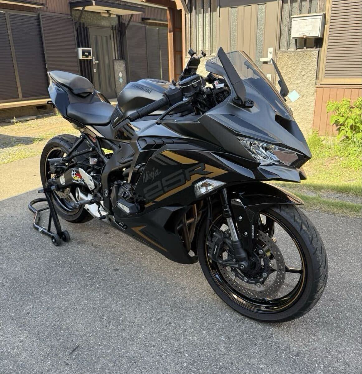 ZX-25R カワサキ 2022年モデル SEモデル 9086km ニンジャ ZX25R「埼玉県越谷市」クイックシフター (YZF-R25 GSX250R RC250 CBR250RR) 拍卖