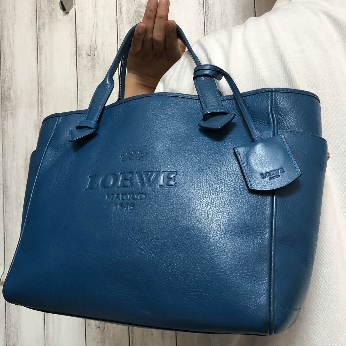 希少色●ロエベ LOEWE トートバッグ ハンドバッグ メンズ ビジネス 大容量 A4 書類かばん レザー 本革 ブルー 青 ヘリテージ ロゴ拍卖