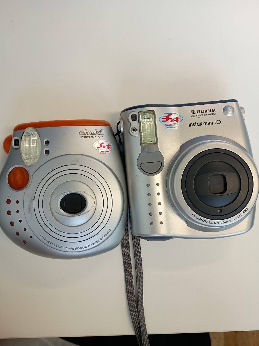 8409 まとめ売り 2台セット【通電確認済み品・未確認品】1円スタート チェキ FUJIFILM instax mini 10 IO mini20 cheki インスタントカメラ拍卖