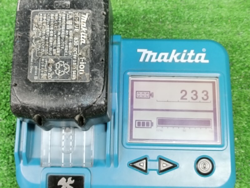 ◎【全国一律送料600円】Makita マキタ 純正【BL1830】 18V リチウムイオン バッテリー 3.0Ah 充電233回、動作確認済み拍卖