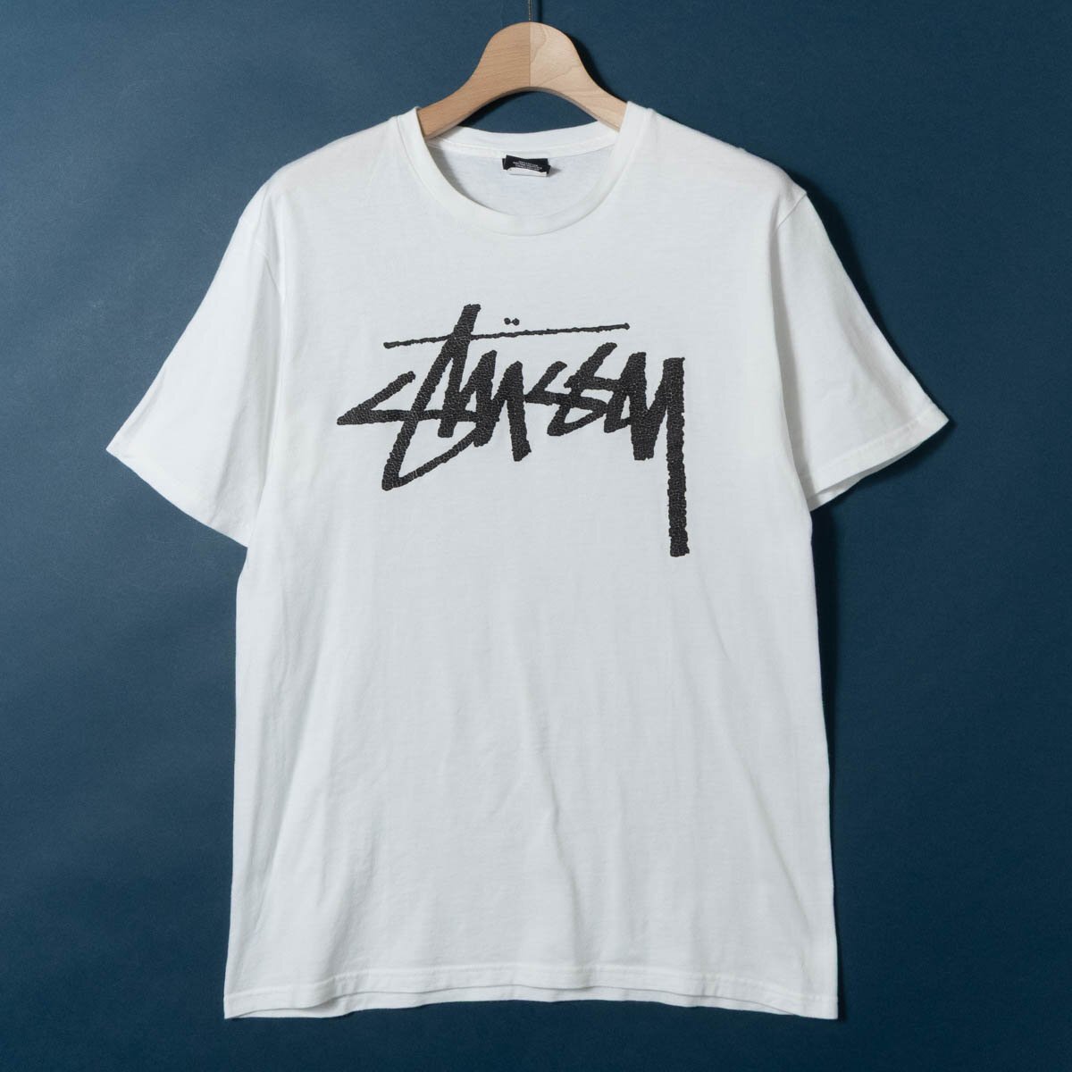 【1円スタート】メール便○ Stussy ステューシー 半袖ロゴプリントTシャツ サイズM 綿100% ホワイト メンズ 紳士 メキシコ製 ひび割れ加工拍卖