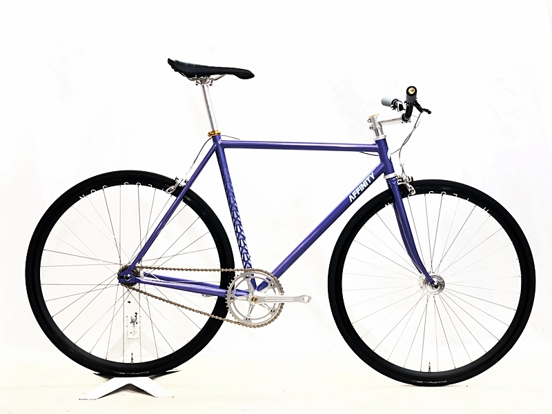 美品 アフィニティ AFFINITY メトロポリタン METROPOLITAN 2024年 シングルスピード ピストバイク Sサイズ ライラックブリーズ 【値下げ】拍卖