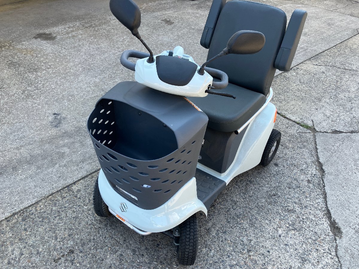 スズキ セニアカー ET4DA 2023年 部品取り 現状渡し SUZUKI 四輪 電動車椅子 中古 バッテリー 付 介護用品 シニアカー ブルー 発送可能拍卖