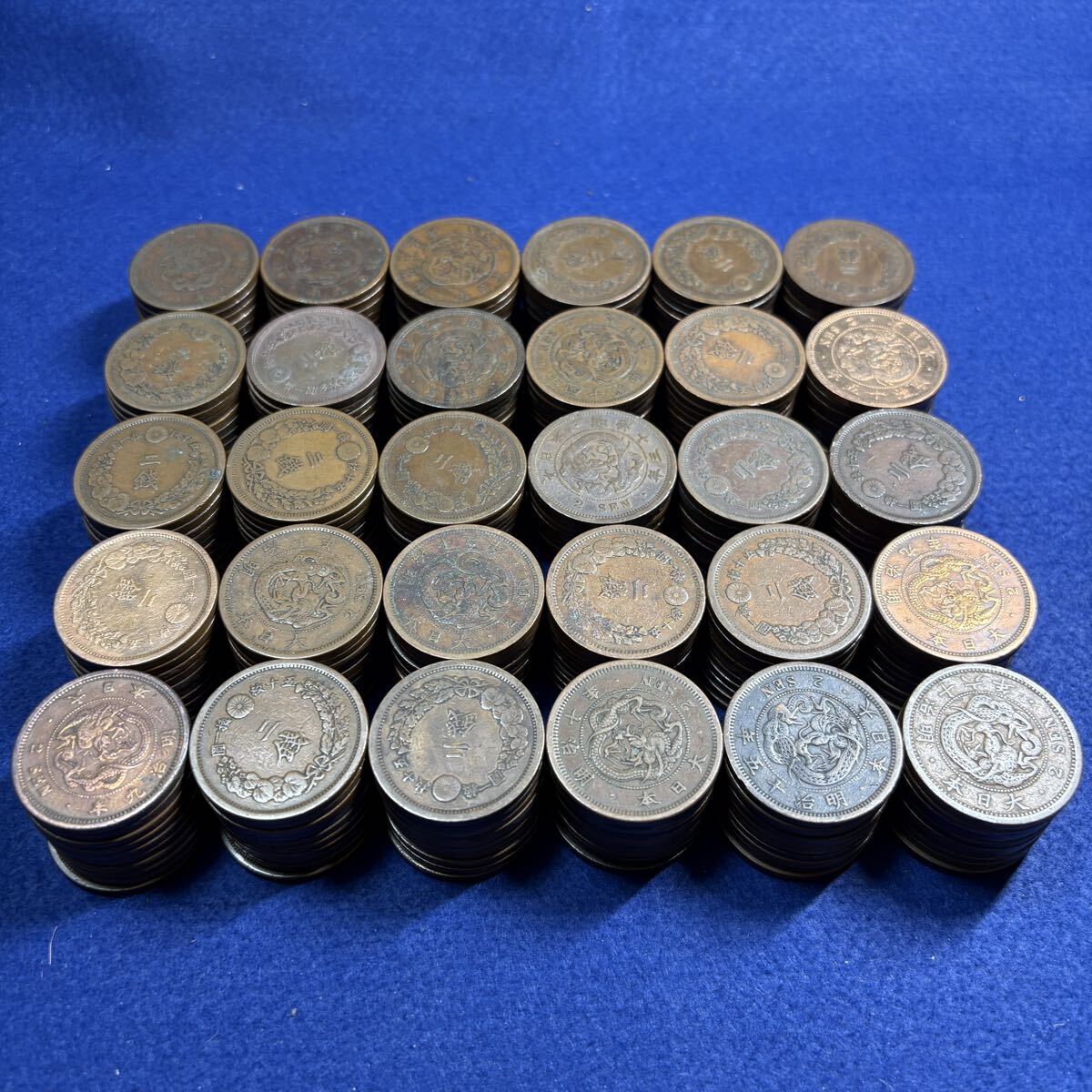 【300枚】竜2銭銅貨 古銭 まとめ 日本古銭 雑銭 竜二銭 二銭拍卖