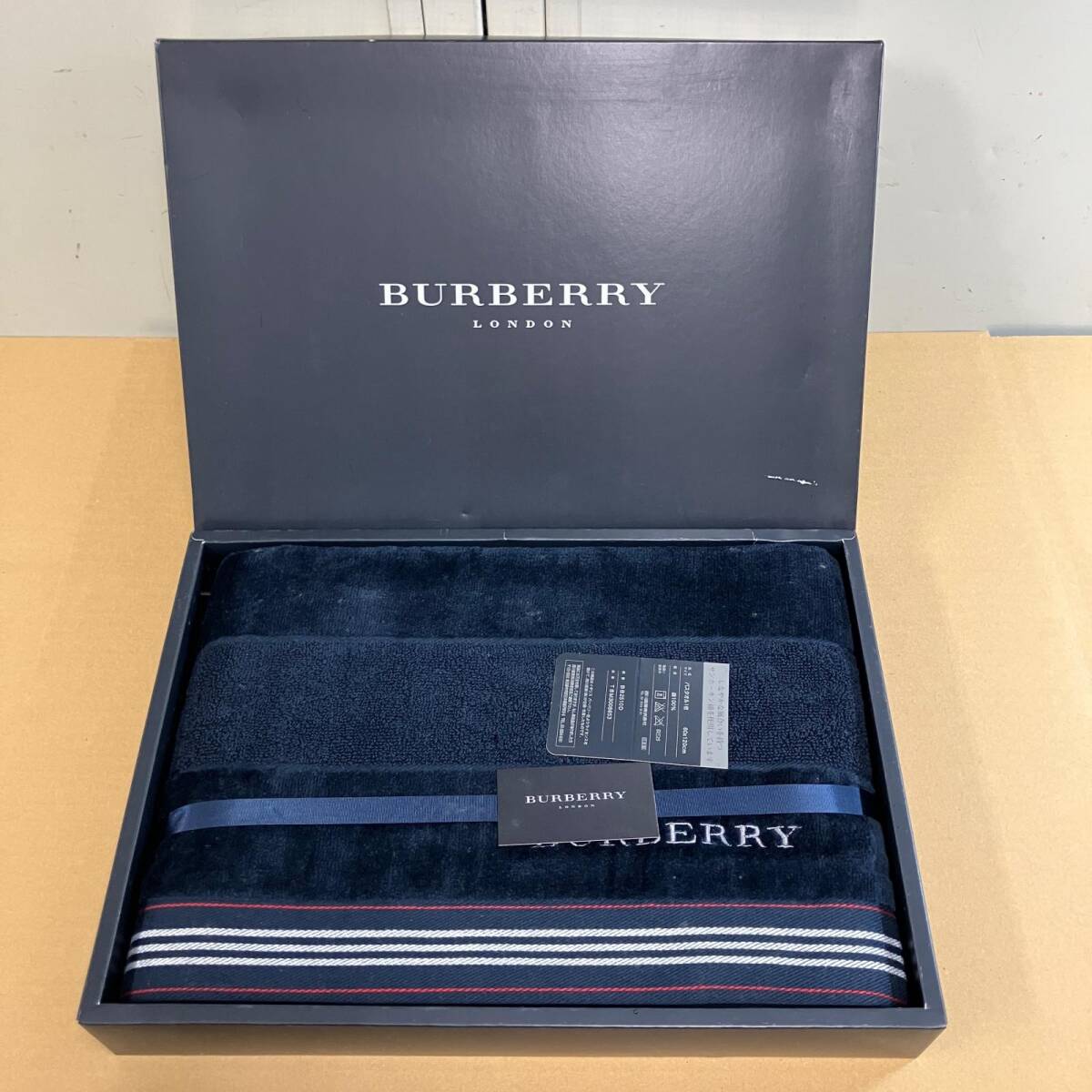 BURBERRY バーバリー 未使用 保管品 バスタオル 1枚 60×120cm 綿100% その他雑貨 ネイビー系 n26080054拍卖