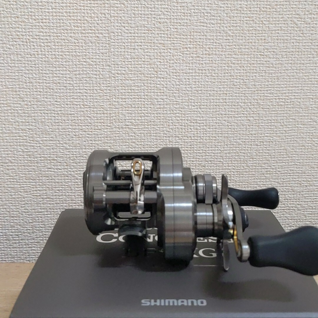 【極美品】23カルカッタコンクエスト BFS XG 左巻き LEFT シマノ拍卖