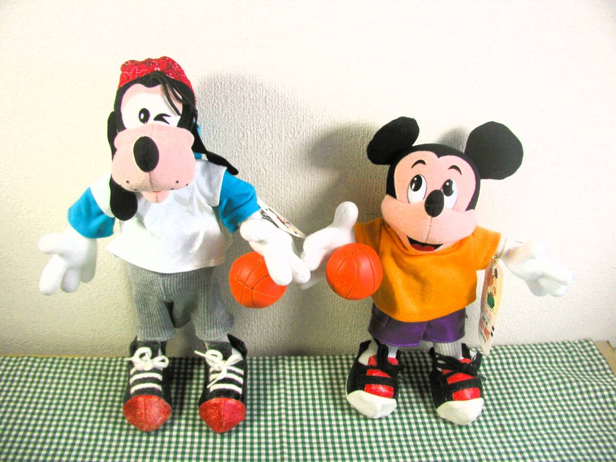★☆★ 貴重品 当時物 ディズニー アンティークドール スポーツシリーズ バスケット ミッキーマウス グーフィー タグ付き 入手困難 ★☆★拍卖