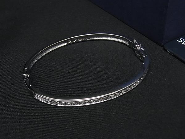1円 ■極美品■ SWAROVSKI スワロフスキー ラインストーン バングル ブレスレット アクセサリー レディース シルバー系 GB5785拍卖