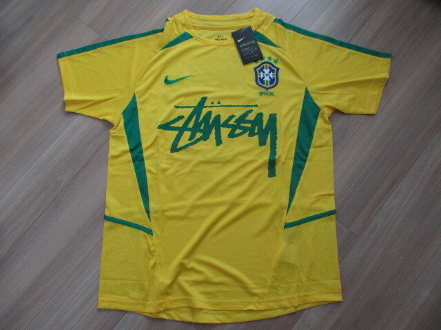 新品未使用 W杯 ワールドカップ レプリカユニホーム ブラジル STUSSY ゲームシャツ ホワイト XL 半袖 サッカー拍卖