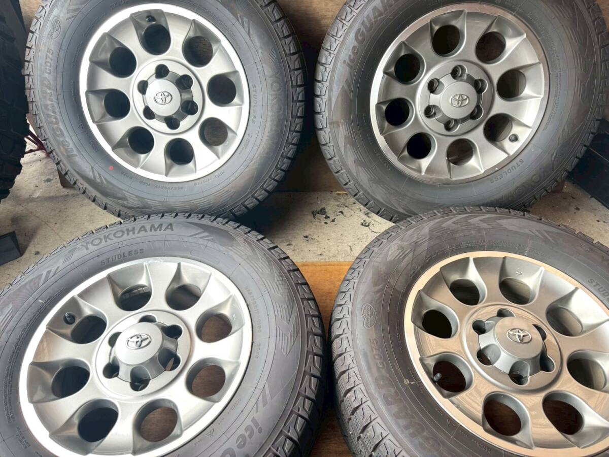 売切り!バリ溝 FJクルーザー 純正 17インチAW 2024年製造 スタッドレス4本セット PCD139.7拍卖