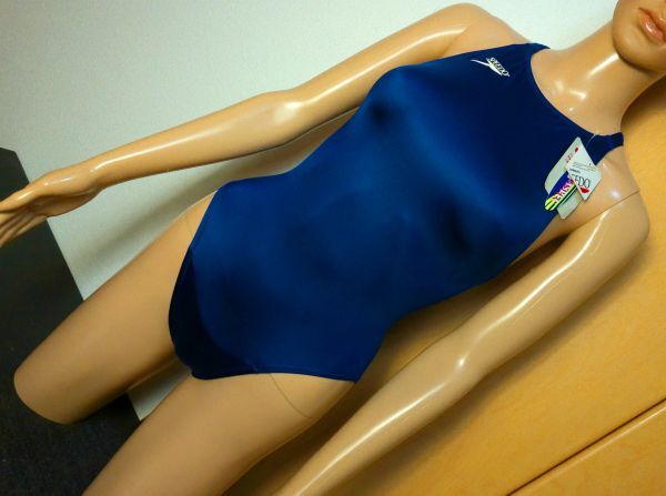 新品タグつき♪SPEEDOスピード♪アクセライン競泳水着Lサイズ アクアスペック 水着&レオタード3着まで同梱可 商品10点落札送料無料拍卖