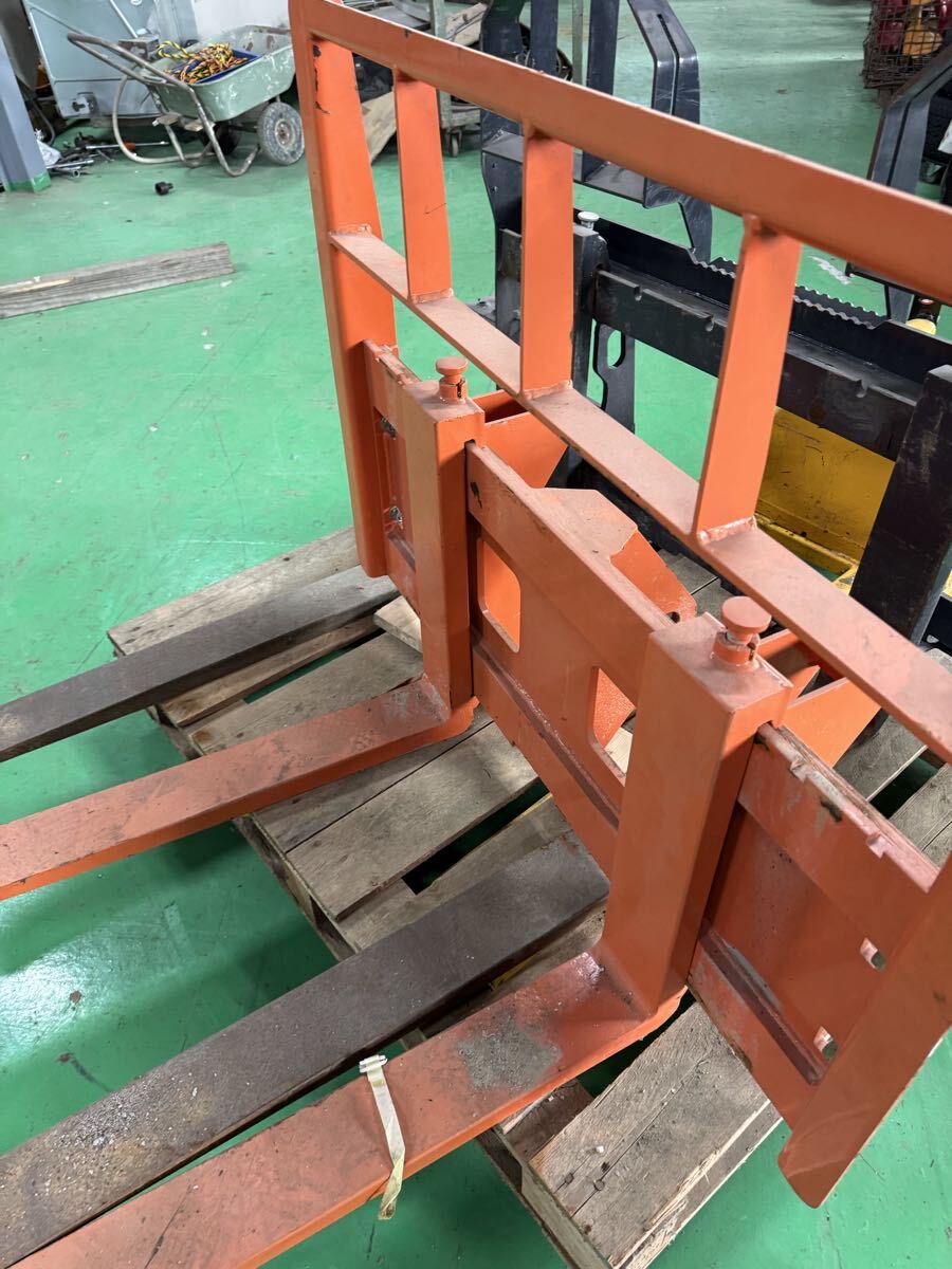 ホイールローダー用 パレットフォーク(CPF-107-P-ZW20) 訳アリ拍卖