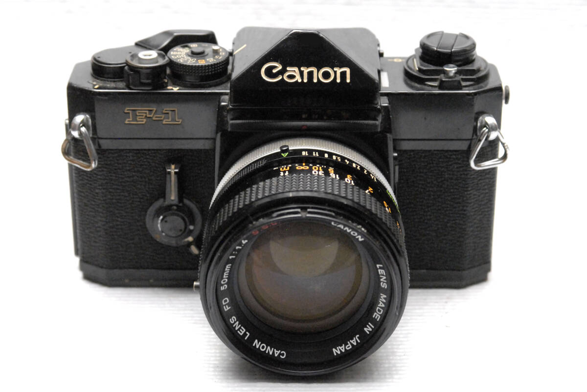 Canon キャノン 昔の高級一眼レフカメラ F-1ボディ +(純正50mm単焦点レンズ1:1.4付) 希少品 拍卖
