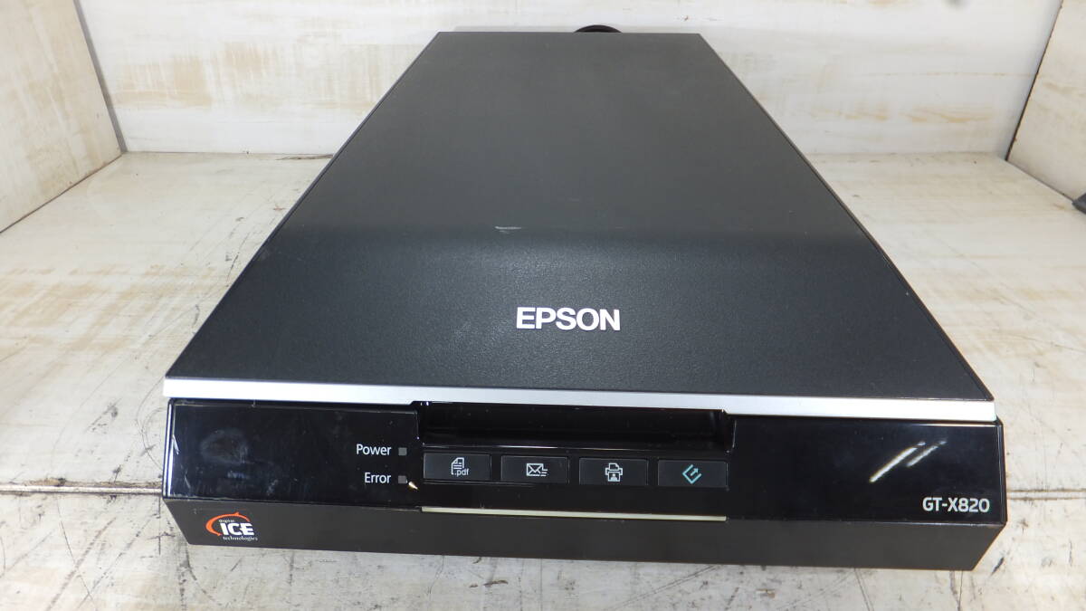 3 EPSON GT-X820 A4 フラットベッドスキャナー エプソン 本体のみ拍卖