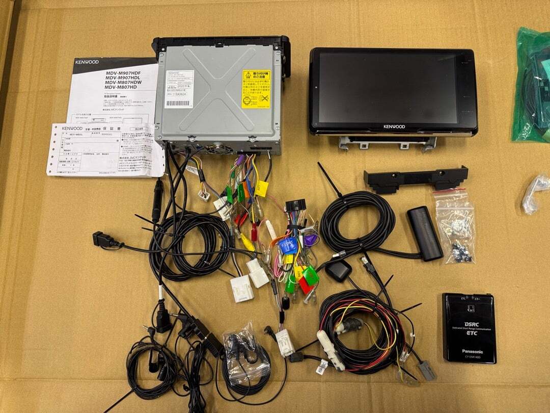 9インチ!美品!完動品!音質最高!KENWOOD ケンウッド彩速ナビ MDV-M907HDF ETC2.0連動・本体付属 フローティングナビ 拍卖