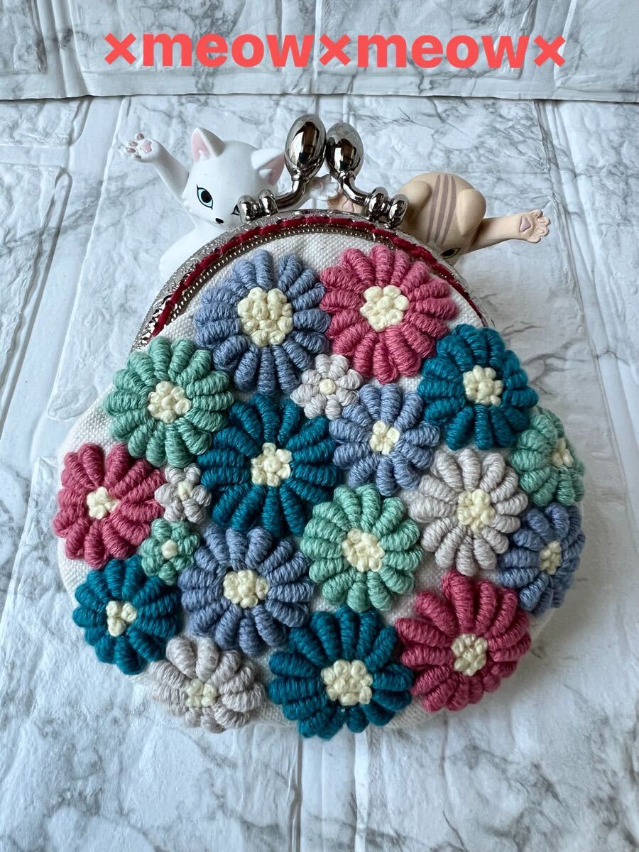 ×meow×meow× ハンドメイド★がま口ポーチ★手刺繍★花刺繍拍卖
