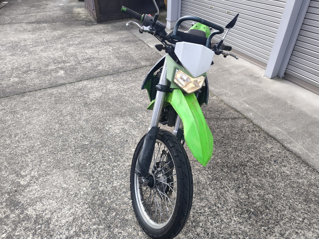【個人出品】KLX250 FI カワサキ インジェクション LX250DE LX250S レストアベース 現状渡 新潟県村上市より拍卖