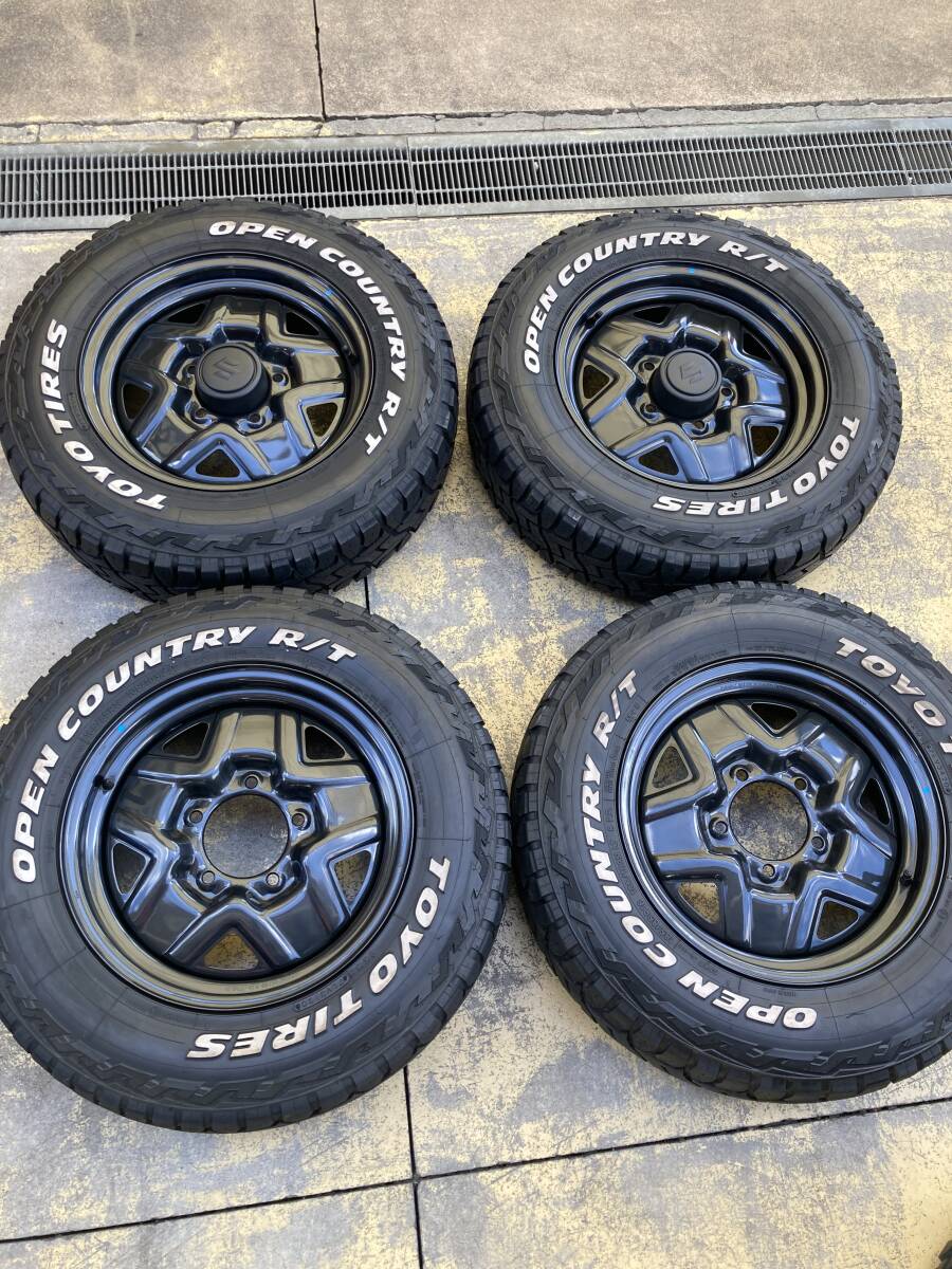 【送料無料】タイヤホイールセット スズキ純正スチールホイール 16インチ5穴 バリ山 TOYOオープンカントリー R/T JB64 ジムニー拍卖