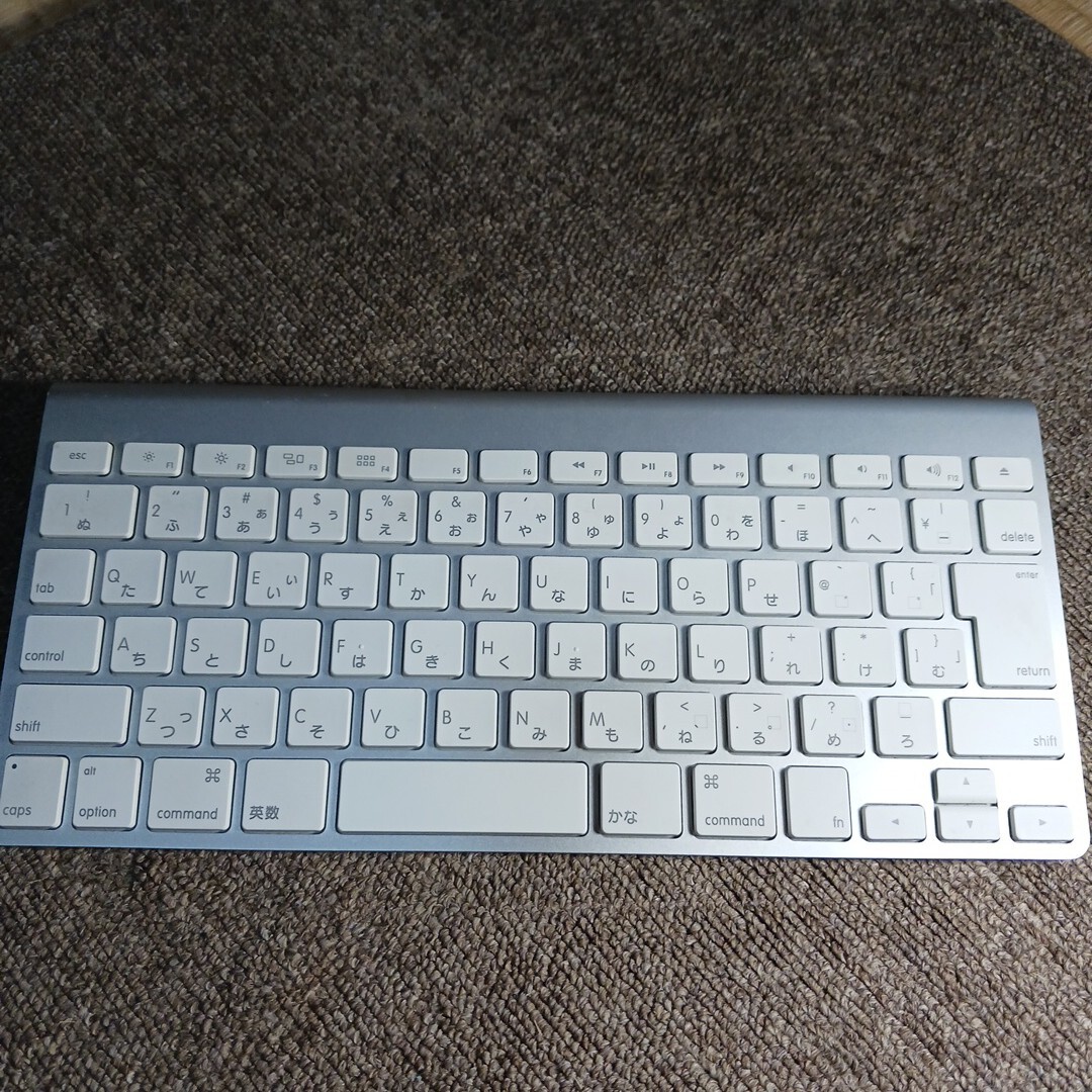 Apple Wireless Keyboard A1314 日本語配列 ワイヤレスキーボード 使用感あり 中古品拍卖