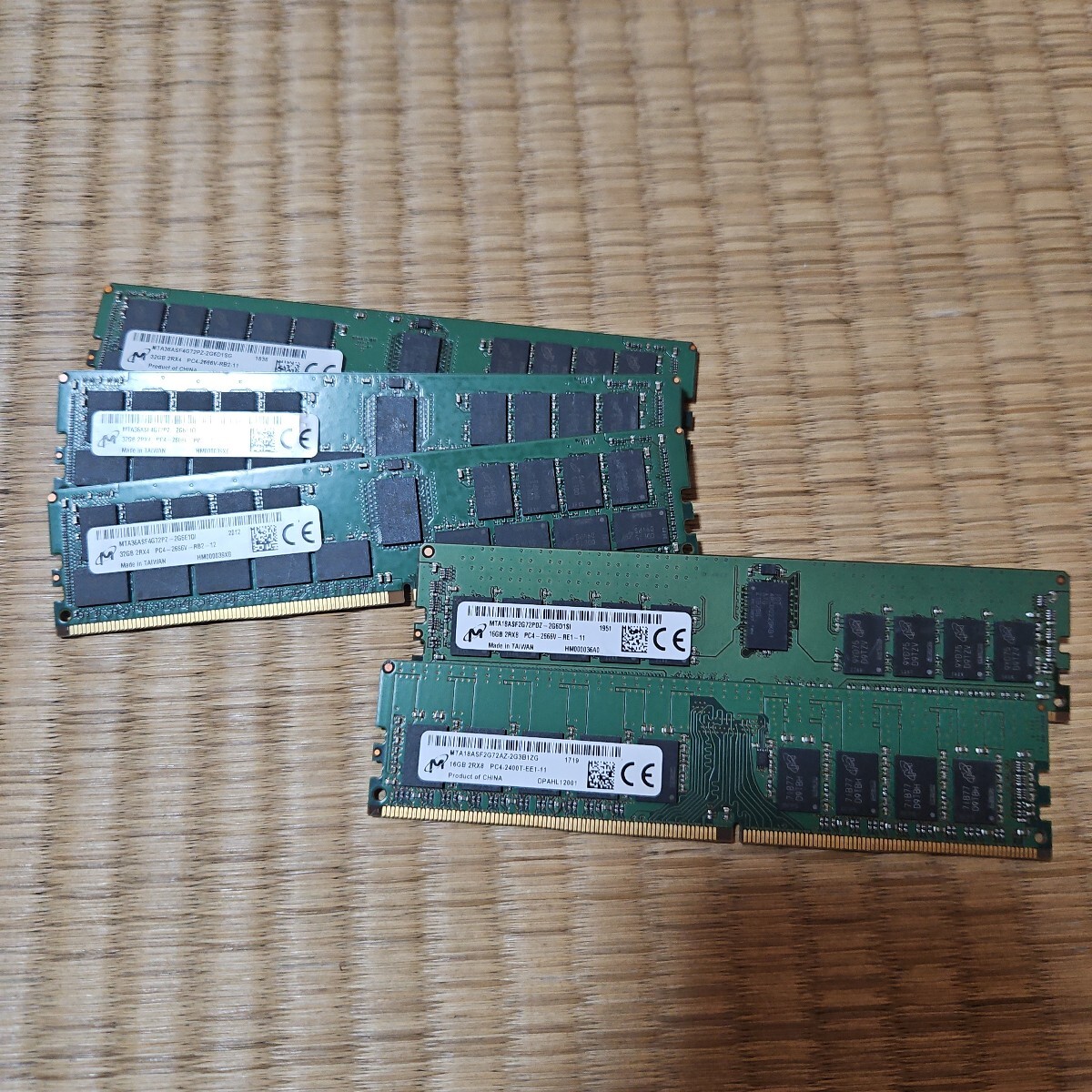 DDR4 32GB 16GB ぜんぶで5枚まとめ 動作未確認 ジャンク扱い RDIMM サーバー メモリ拍卖