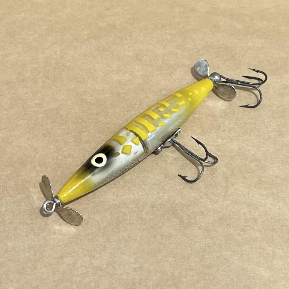 丸ペラ オールド ヘドン ダイイングフラッター old heddon dying flutter Y / fenwick フェンウィック abu アブ 2500C 5000 balsa50 umco拍卖