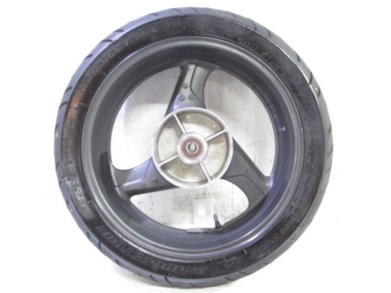 CB400SF VTEC NC39 大人気!! 溝有タイヤ付 純正 リアホイール 曲りなし 検※ NC31 NC42 1 SPEC2 SPEC3 VTEC1 VTEC2 VTEC3 185B07拍卖