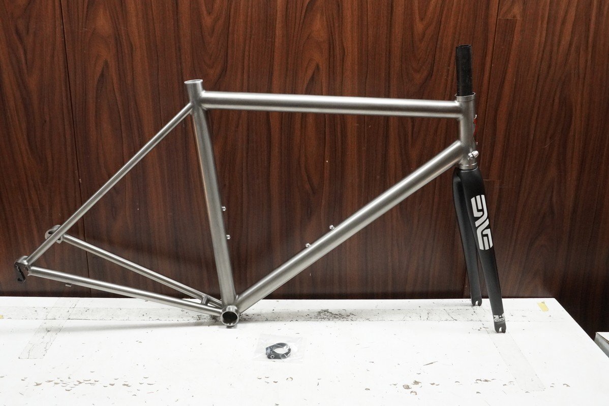 □□□LYNSKEY リンスキー モデル不明 チタンフレーム ENVE フォーク仕様 500mm(C-T)拍卖