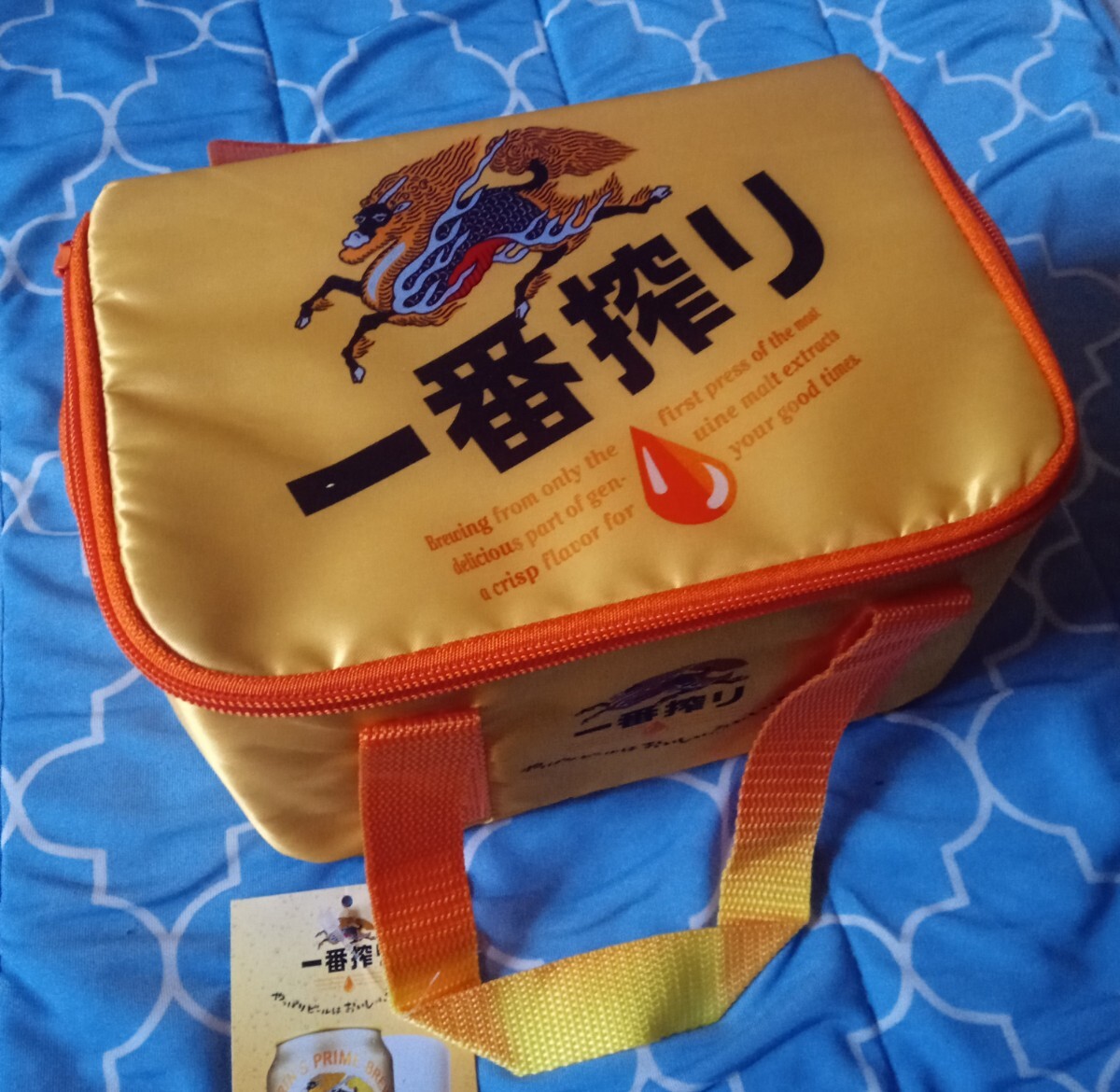 キリン 一番搾り【オリジナル保冷バッグ】非売品・ノベルティ★未使用・取っ手に焼け有り★缶ビール6本入る大きさ拍卖