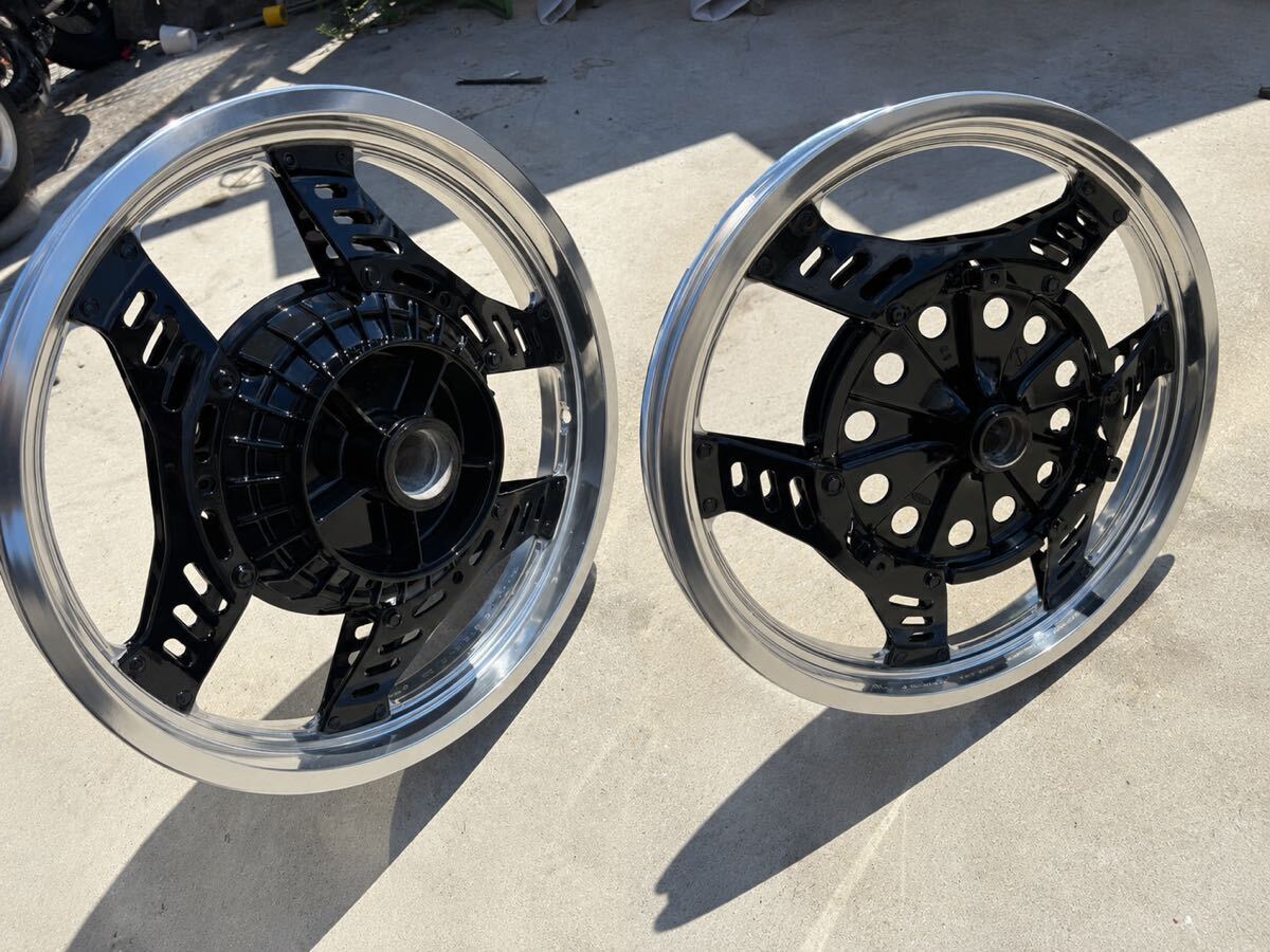 cbx400f cbx550f 前後ホイール バレル研磨 パウダーコート 二型仕様 ダブルインボード拍卖