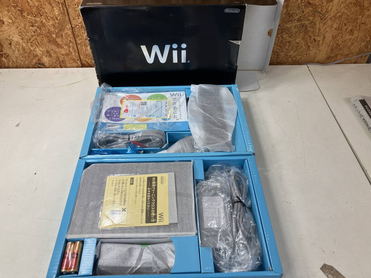 FK08125 Nintendo 任天堂 ニンテンドー Wii RVL-001 クロ ブラック 未使用品拍卖