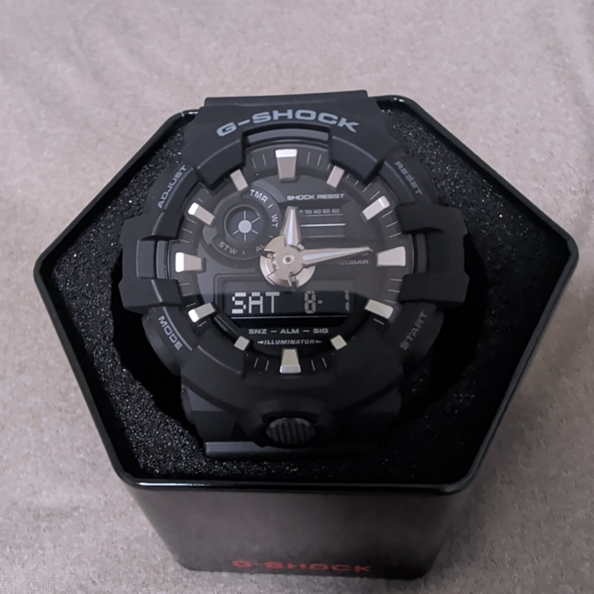 新品未使用G-SHOCKデジアナGA-700/ジーショック/Gショック/カシオ定価18700円拍卖