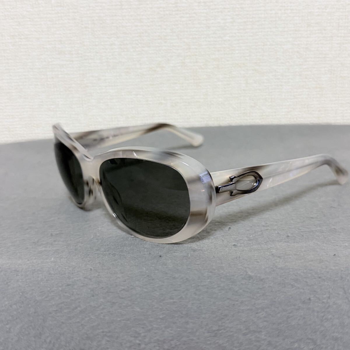 1円スタート! 未使用級 Cartier カルティエ C デコール サングラス 眼鏡 アイウェア アセテート フレーム ホワイトマーブル メガネ 拍卖