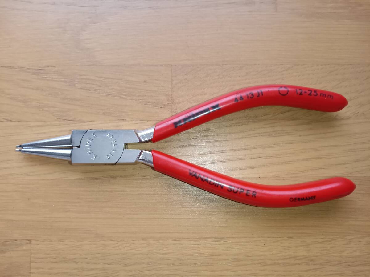 【ドイツ製】 KNIPEX(クニペックス)4413-J1 穴用スナップリングプライヤー 検索 KTC コーケン TONE スナップオン マックツール拍卖