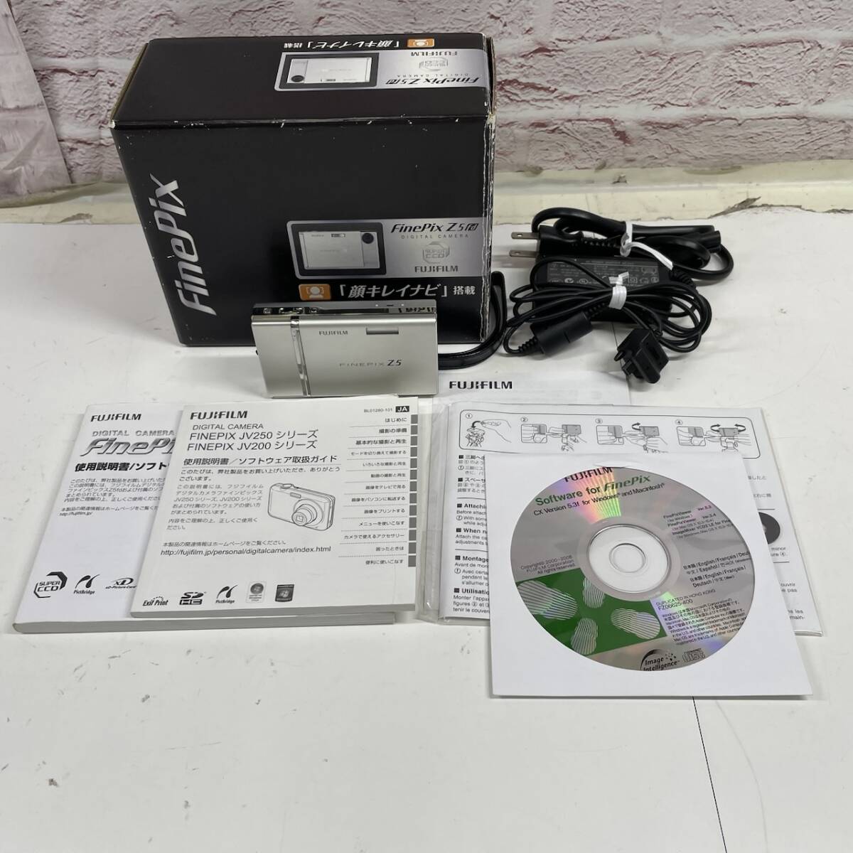 FUJIFILM 富士フィルム Fine Pix Z5 fd シルバー コンパクトデジタルカメラ デジカメ 260720SK170118拍卖