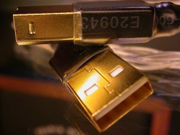 31万 銀線 オーディオ用USBケーブル 539-2 0.75m 超高音質 音楽用USBケーブル 高速転送 A⇔Bタイプ 一般ケーブルとは物が全く違う拍卖